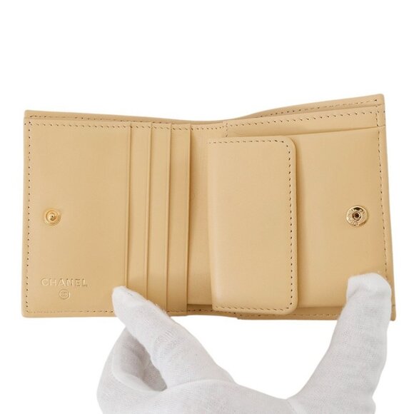 CHANEL Matelasse Bifold Wallet Compact Wallet Size Small Calfskin Yellow - Picture 13 of 14